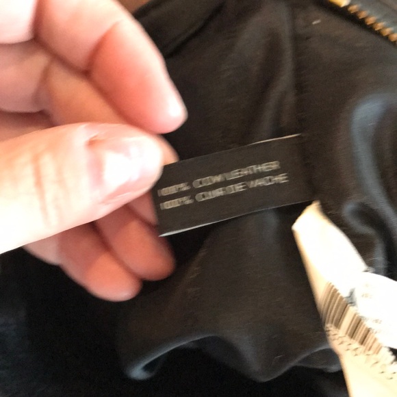 Sold on tradesey - Picture 3 of 8